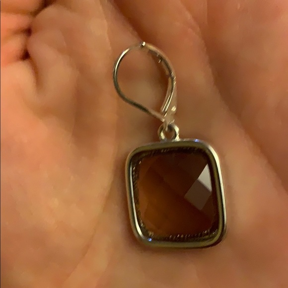 Earrings - Picture 4 of 4